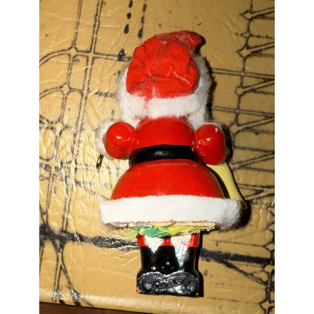 Christmas Wooden Self Stick 2 Stocking Hanger Holders Santa‎ Vtg 1981